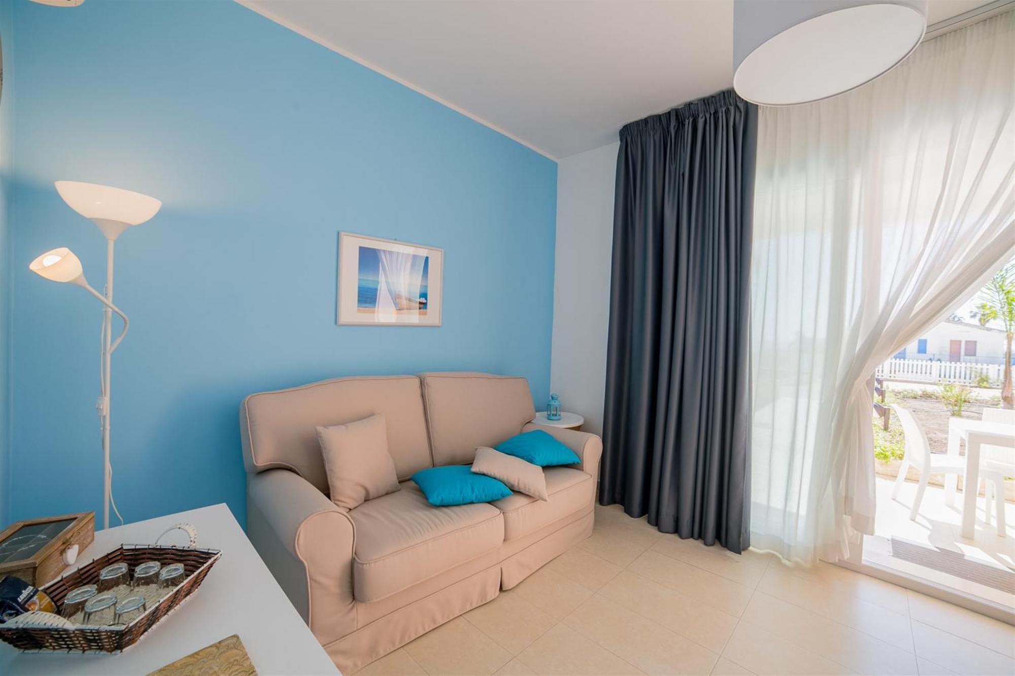 Small Luxury Apartments Pool And Sea View - Stella Del Mare 폰타네비안체 외부 사진